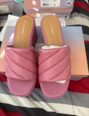 Lisa Vicky Pink Crush Platform Heels